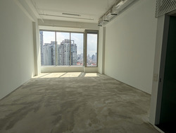 Arc 380 (D8), Office #589873201